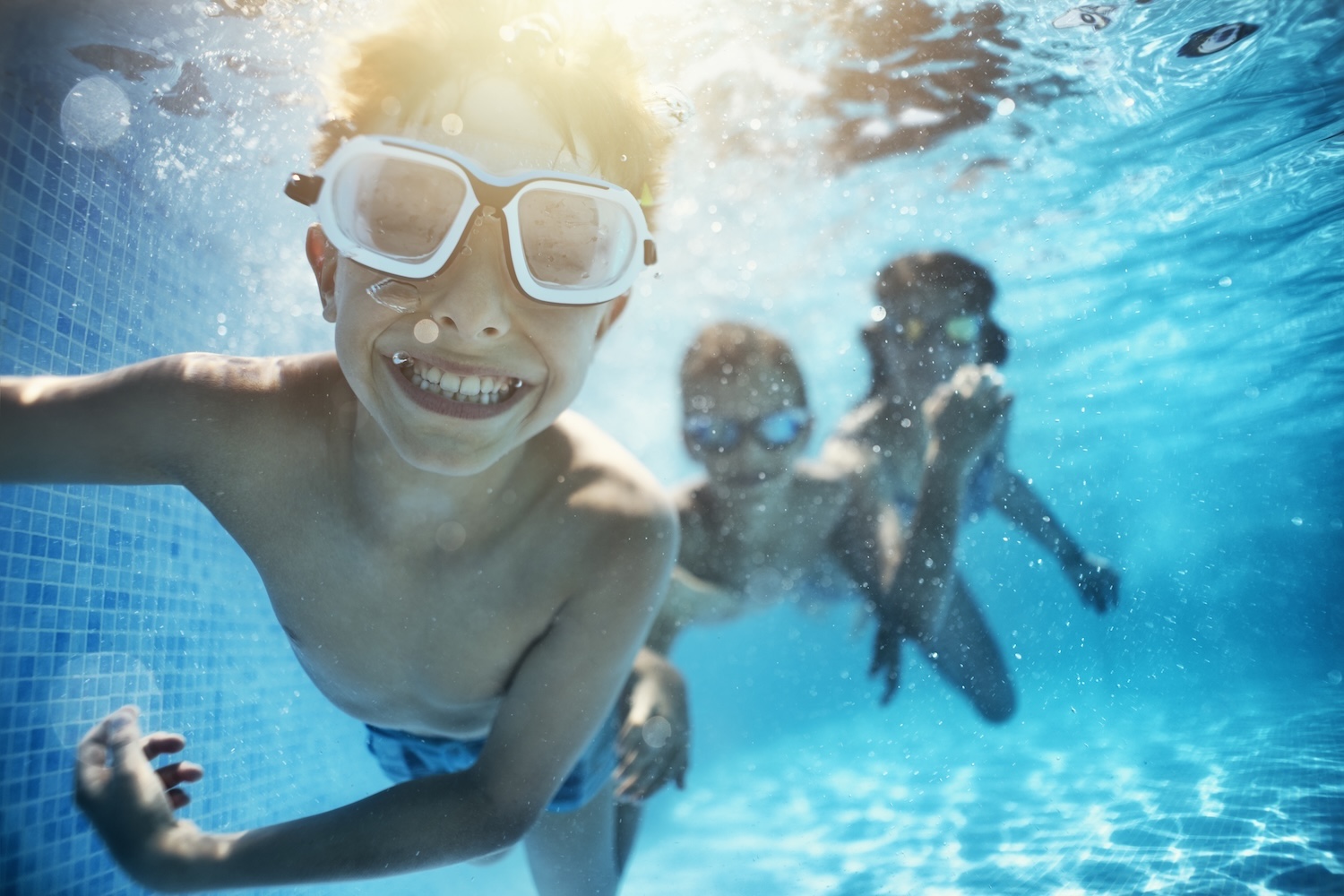 children swimming and how swimming and enamel health are related