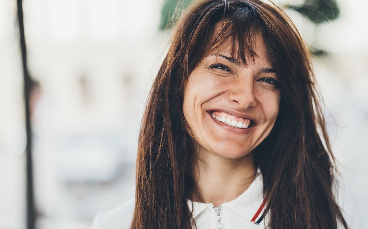 woman smiling with a gummy smile
