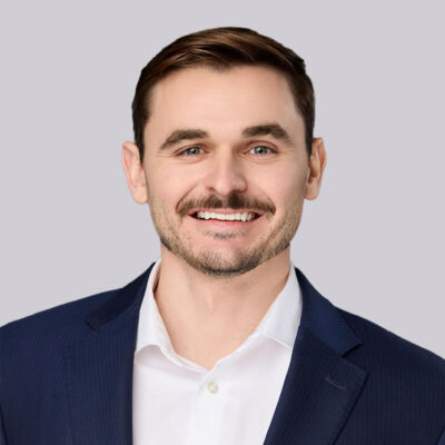 Dr. Lee Dickinson